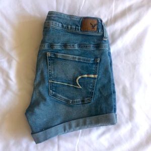 American Eagle MIDI shorts Size 4